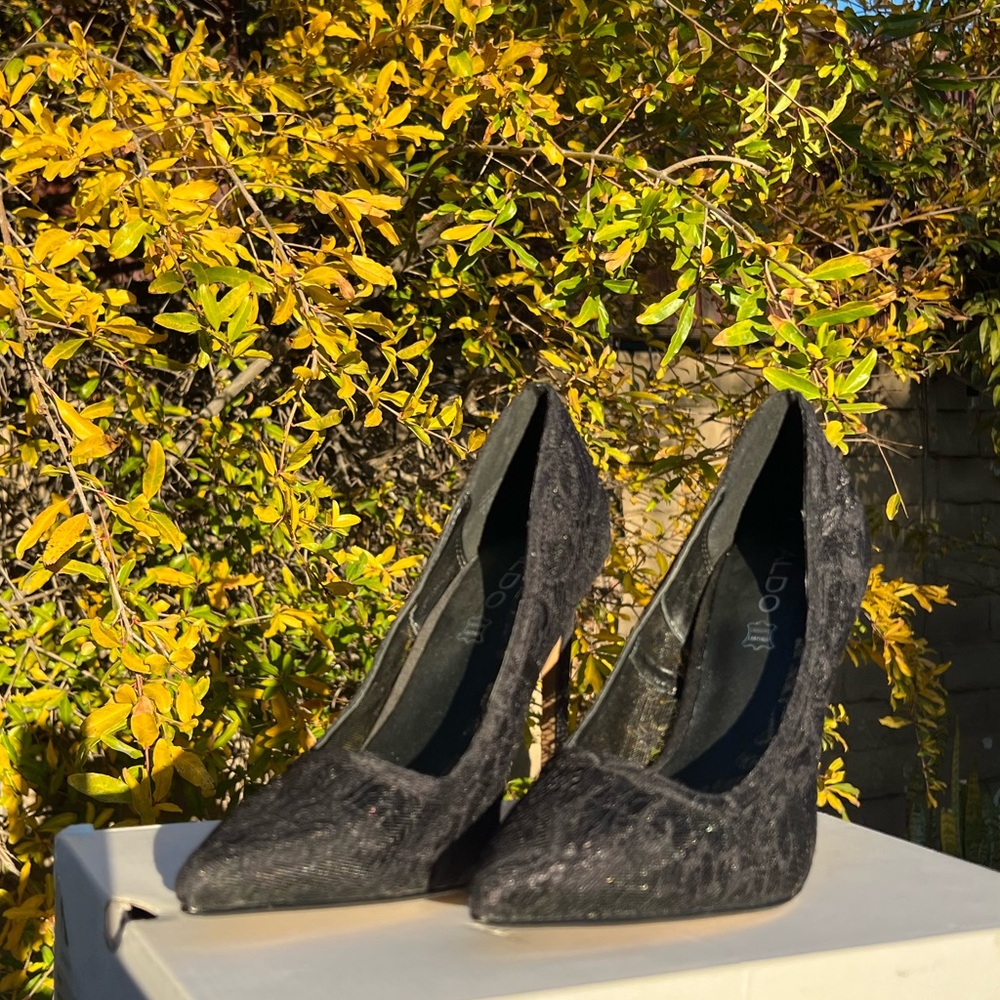 Black Aldo Heels